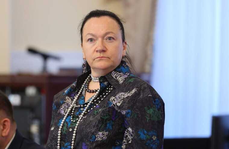 Демешин чистит кадры: министра строительства Зотееву отправили в отставку