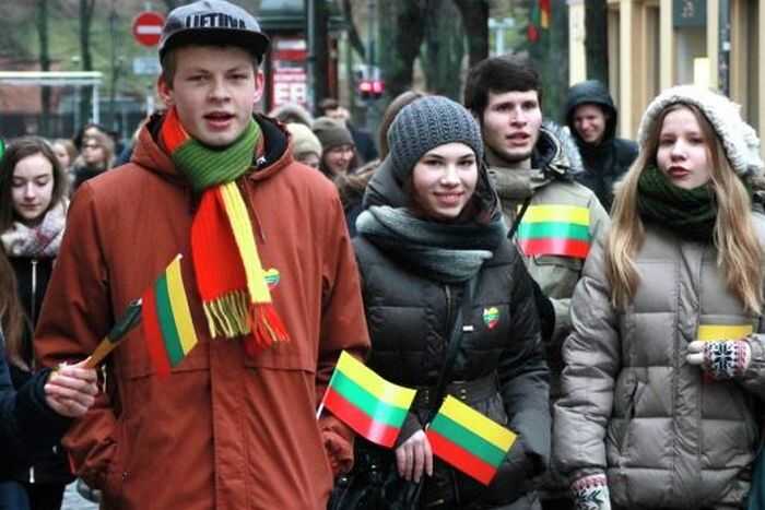 В соцсетях распространяется ложная новость Bild о массовом исходе жителей из-за страха перед РФ