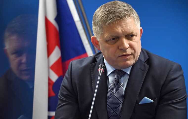 Фицо считает отказ от вето угрозой для будущего ЕС и мира