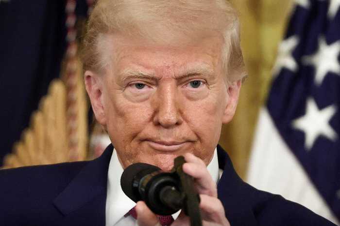 Дональд Трамп сообщил о переговорах между Израилем и Ираном