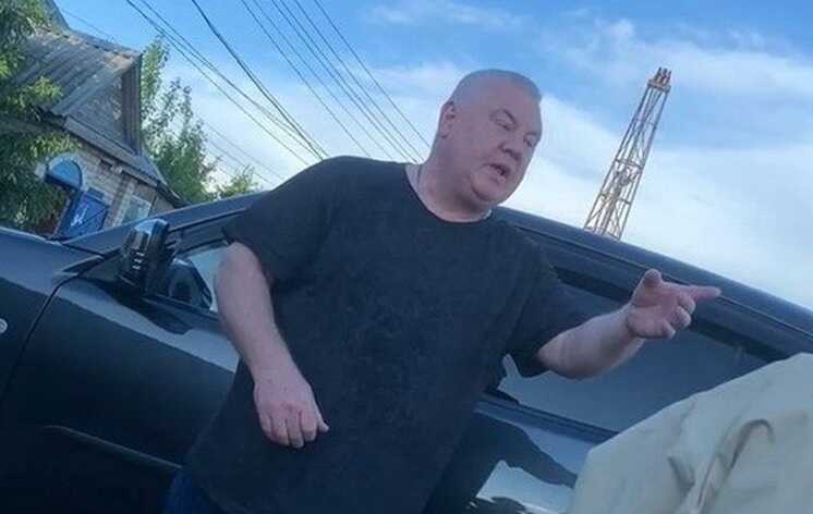Депутат Геннадий Говорков угрожает дачникам расправой и призывает «поднимать на вилы» правление СНТ