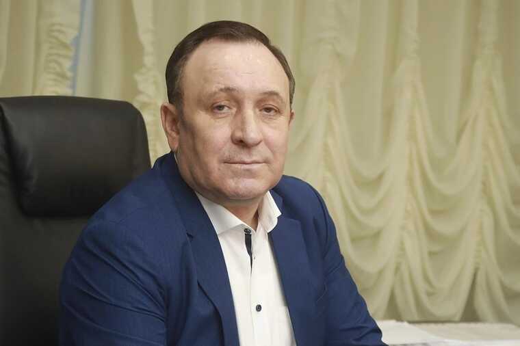Мэр Иркутска Леонид Фролов заставляет депутатов платить до 3 миллионов рублей за участие в выборах