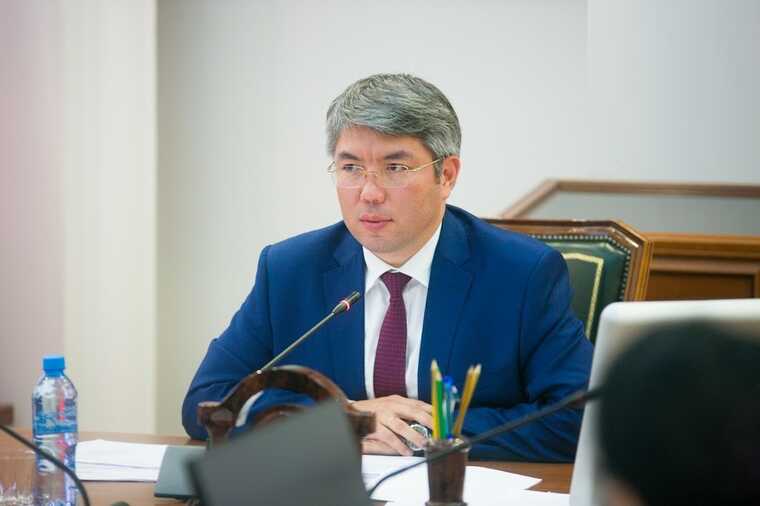 КПРФ в Бурятии настаивает на отставке Алексея Цыденова из-за коррупции и некомпетентности