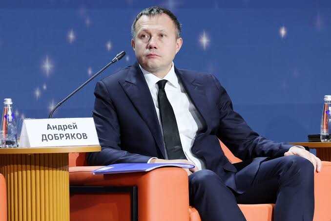 Отставка Андрея Добрякова: обвинения в нарушениях при вылете Superjet и потеря доверия в авиаотрасли
