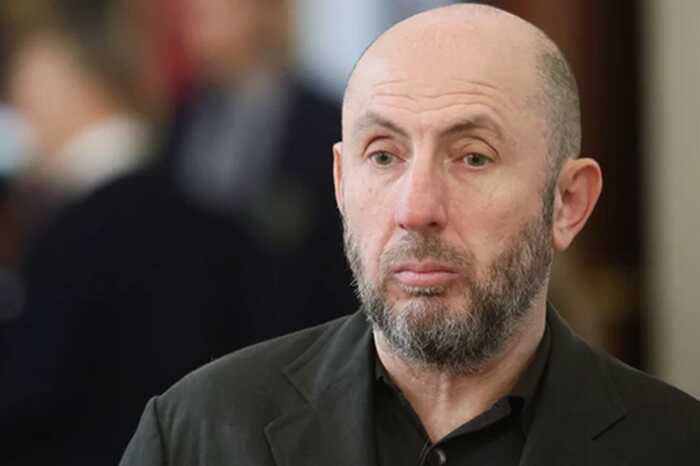 Гендиректор МХАТ Владимир Кехман вызван на допрос в связи с уголовным делом о растрате