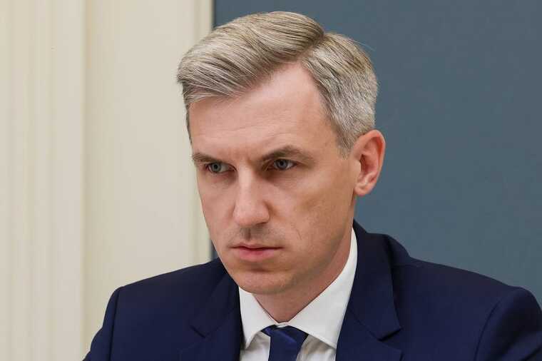 Мать губернатора Смоленской области скупает коммерческую недвижимость на 300 миллионов, скрывая реальные активы Василия Анохина