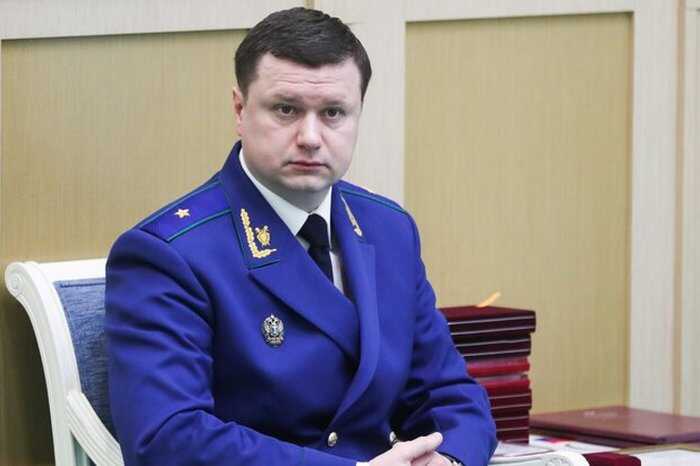 Как Андрей Кикоть укрепил контроль миграционной службы МВД через раздвоение власти и шпионские полномочия